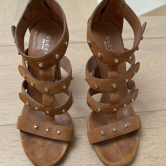 Gucci - Picture 3 of 5